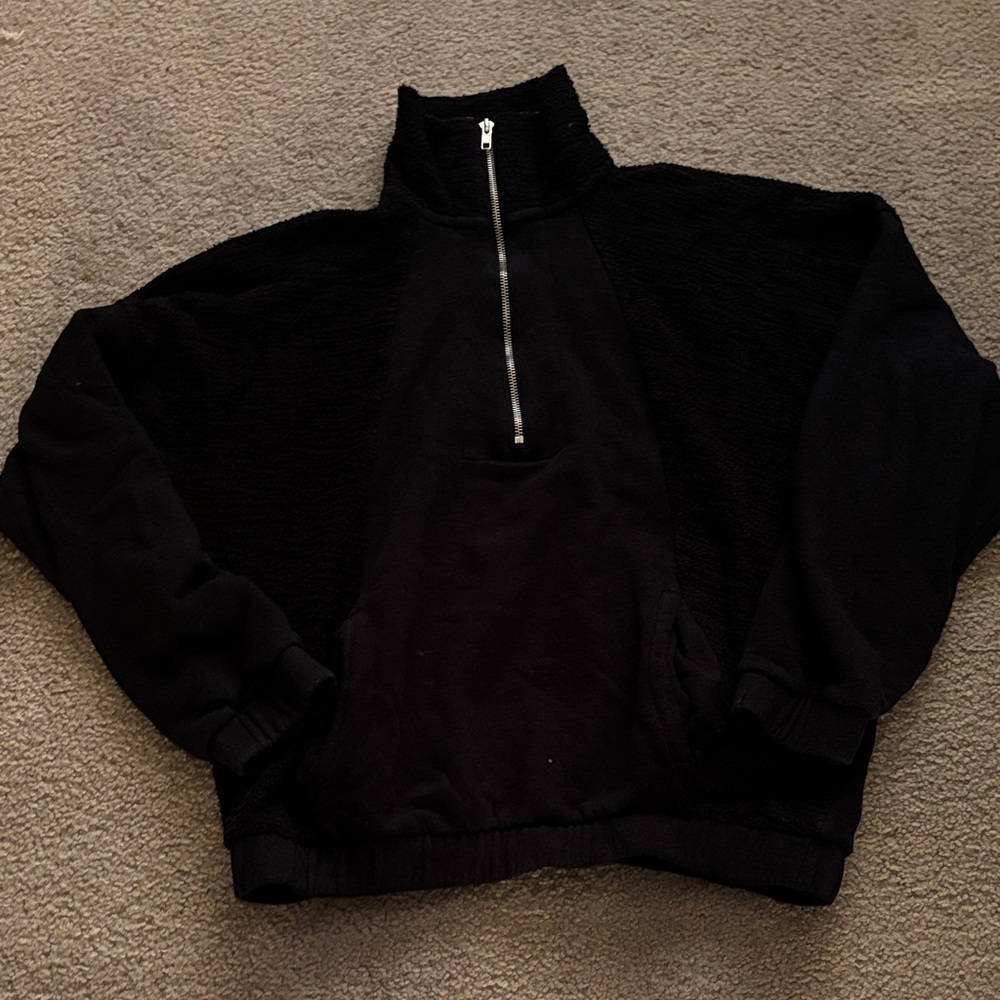 Glyder Women’s Black Quarter Zip-Up Sweater size small